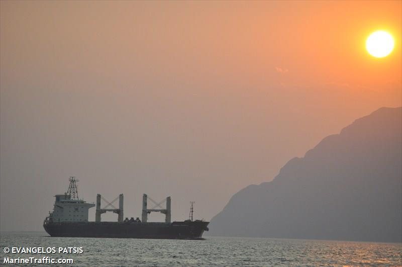 cendana (Bulk Carrier) - IMO 9263071, MMSI 477520600, Call Sign VRAE9 under the flag of Hong Kong