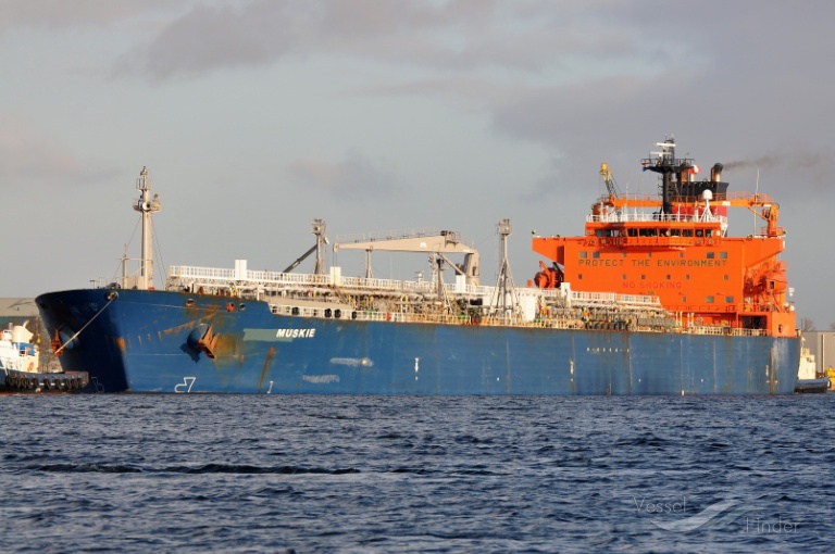 muskie (Crude Oil Tanker) - IMO 9256638, MMSI 538005763, Call Sign V7GU3 under the flag of Marshall Islands