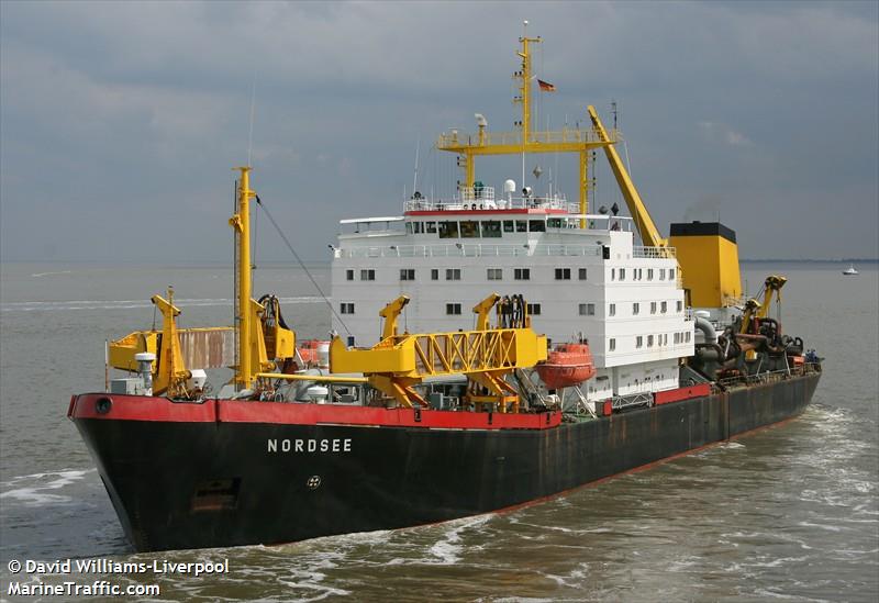 nordsee (Hopper Dredger) - IMO 7504108, MMSI 211224140, Call Sign DBEM under the flag of Germany