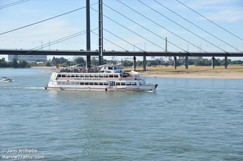 stadt duesseldorf (Passenger ship) - IMO , MMSI 211668770, Call Sign DF8344 under the flag of Germany