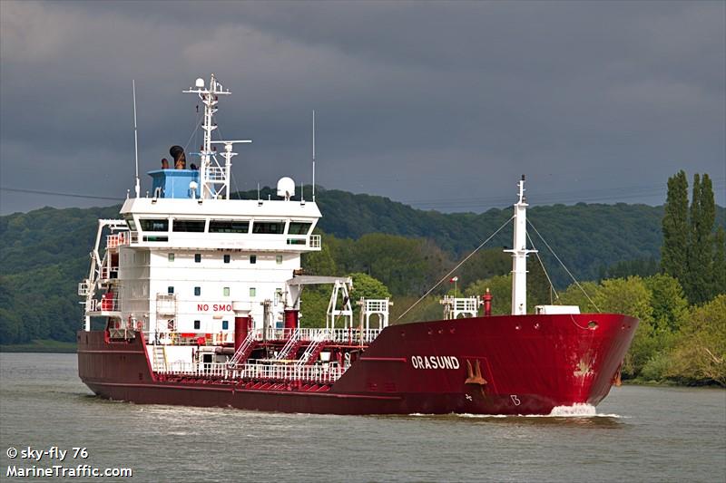 orasund (Chemical/Oil Products Tanker) - IMO 9336701, MMSI 220514000, Call Sign OXBU2 under the flag of Denmark