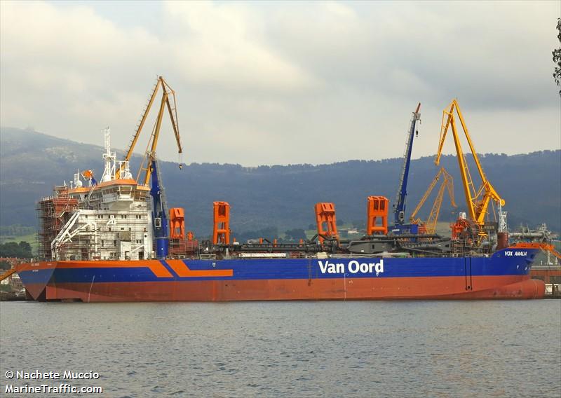vox amalia (Hopper Dredger) - IMO 9768588, MMSI 244050240, Call Sign PCZX under the flag of Netherlands