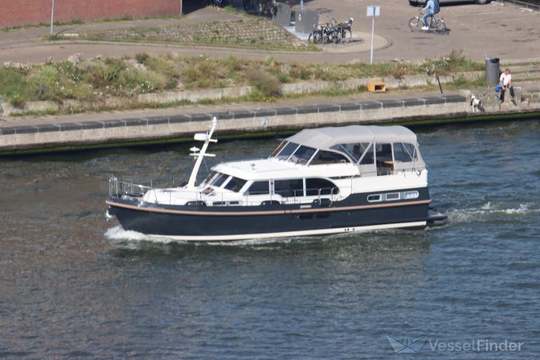 seal (Pleasure craft) - IMO , MMSI 244090112, Call Sign PF3406 under the flag of Netherlands