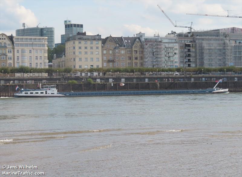 bremanger (Cargo ship) - IMO , MMSI 244102434, Call Sign PD6761 under the flag of Netherlands