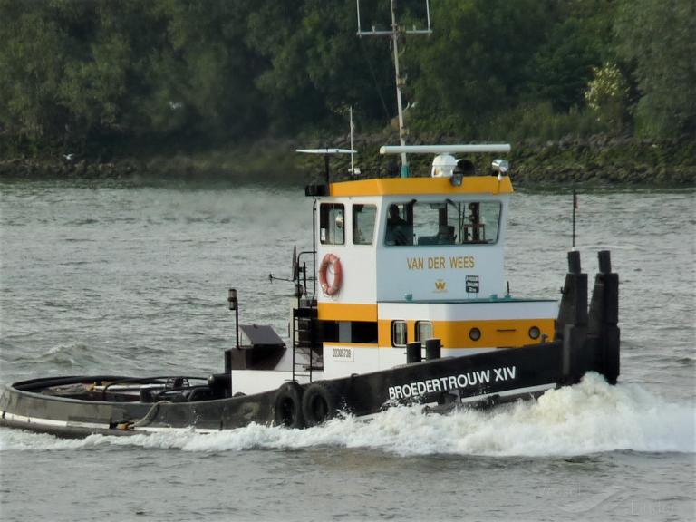 broedertrouw 14 (Tug) - IMO , MMSI 244660207, Call Sign PD4323 under the flag of Netherlands