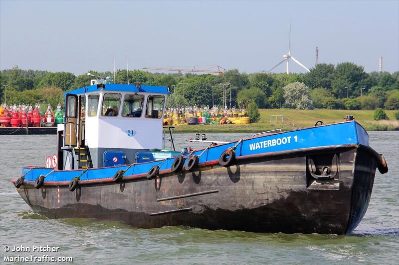 waterboot 1 (Dredging or UW ops) - IMO , MMSI 244670999, Call Sign PH3764 under the flag of Netherlands