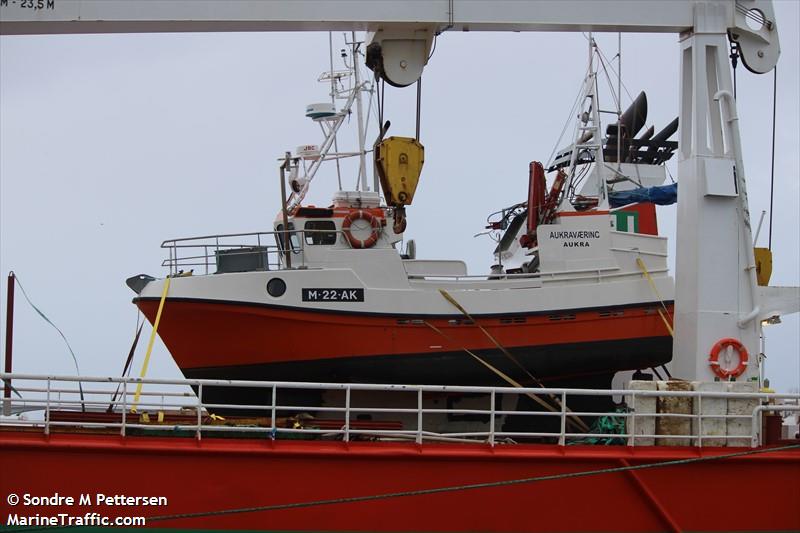 aukravering (Fishing vessel) - IMO , MMSI 258549010, Call Sign LM6090 under the flag of Norway