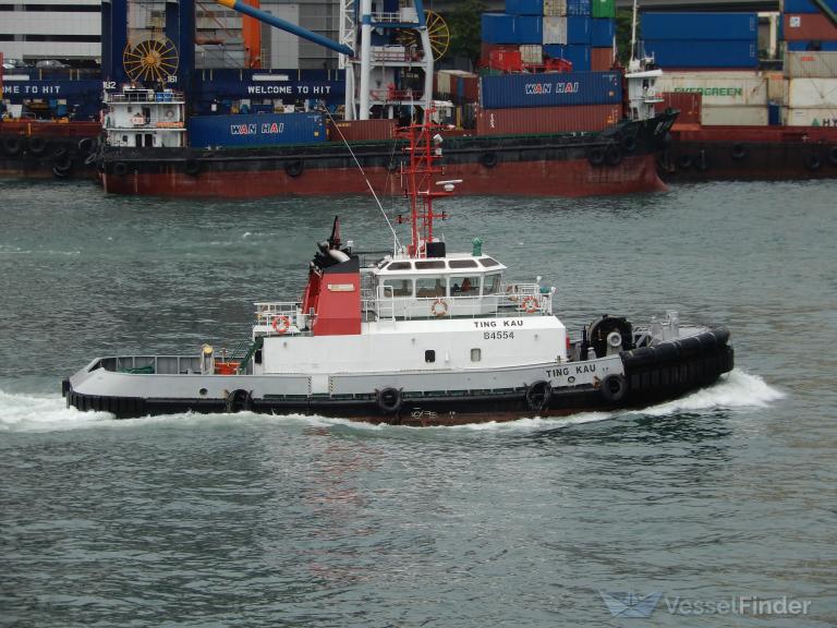 ting kau (Tug) - IMO , MMSI 477991600, Call Sign VRAP3 under the flag of Hong Kong