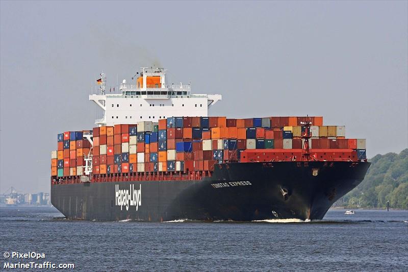 tsingtao express (Container Ship) - IMO 9320702, MMSI 218063000, Call Sign DDYL2 under the flag of Germany