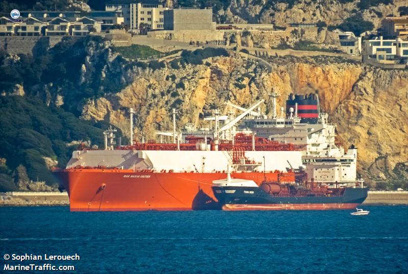 rias baixas knutsen (LNG Tanker) - IMO 9825568, MMSI 224989000, Call Sign EBRU under the flag of Spain