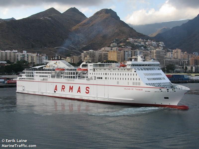 volcan de tinamar (Passenger/Ro-Ro Cargo Ship) - IMO 9506291, MMSI 225423000, Call Sign EAGJ under the flag of Spain