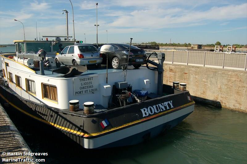 bounty (Cargo ship) - IMO , MMSI 226007160, Call Sign FM5289 under the flag of France