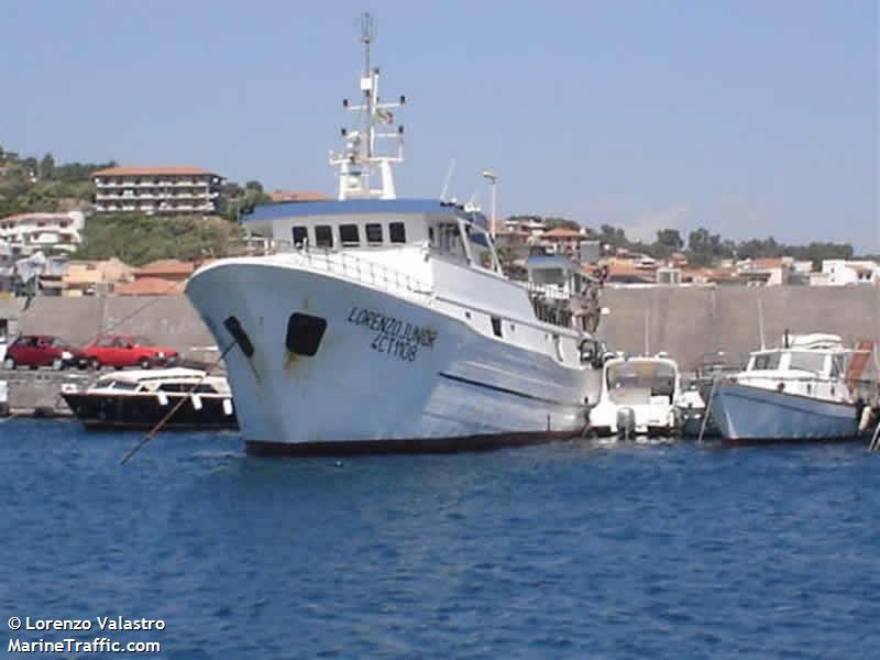 lorenzo junior (Fishing vessel) - IMO , MMSI 247148780, Call Sign IQTR under the flag of Italy