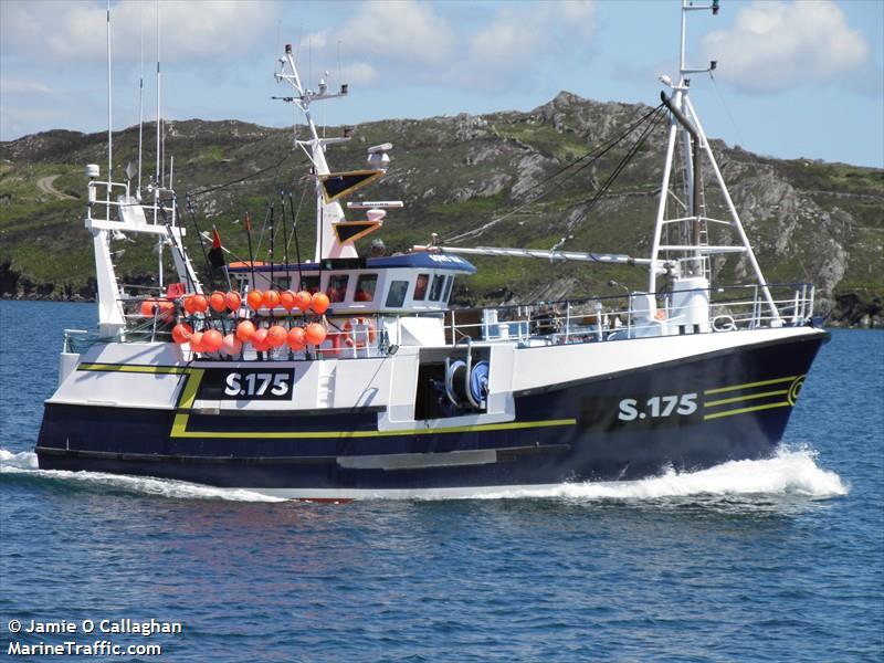sowenna (Fishing Vessel) - IMO 8651025, MMSI 250001718, Call Sign EIHB5 under the flag of Ireland