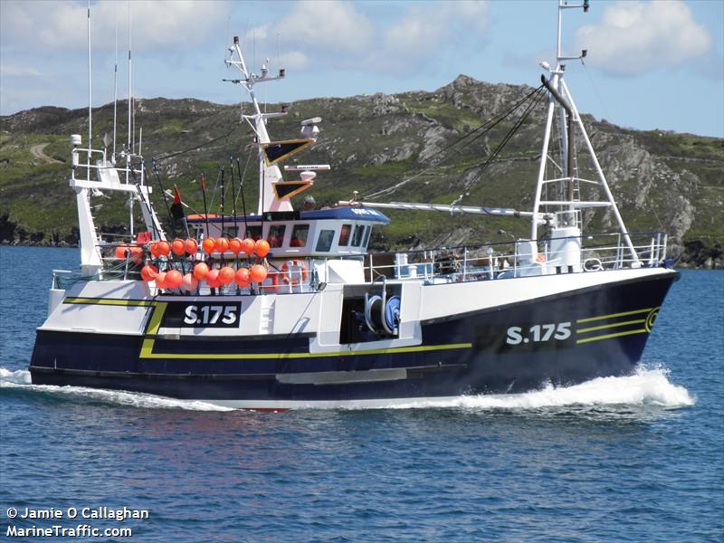 sowenna (Fishing vessel) - IMO 8651025, MMSI 250001718, Call Sign EIHB5 under the flag of Ireland