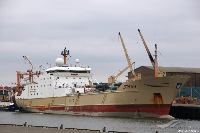 atlas (Fishing Vessel) - IMO 8802997, MMSI 273381140, Call Sign UAIU under the flag of Russia