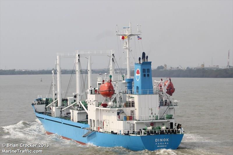 dinok (Refrigerated Cargo Ship) - IMO 8908234, MMSI 352475000, Call Sign HOAJ under the flag of Panama