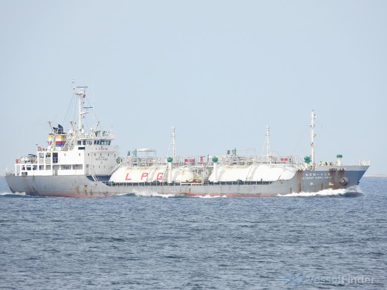 hiyoshi maru no21 (LPG Tanker) - IMO 9239965, MMSI 432294000, Call Sign JK5518 under the flag of Japan