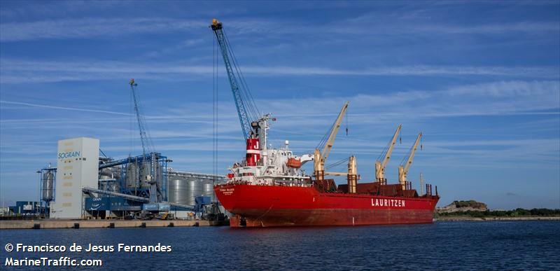 feng shun (Bulk Carrier) - IMO 9322736, MMSI 477769500, Call Sign VRPK2 under the flag of Hong Kong