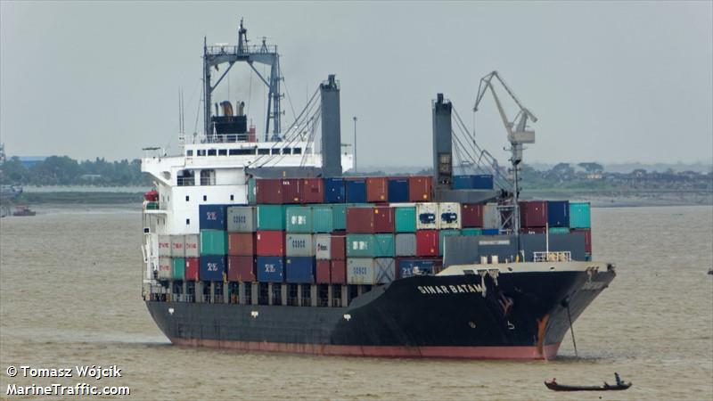 danum 172 (Container Ship) - IMO 9151424, MMSI 533170536, Call Sign 9WTO7 under the flag of Malaysia