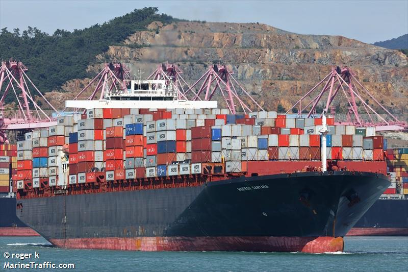 maersk santana (Container Ship) - IMO 9289934, MMSI 563000900, Call Sign 9V5245 under the flag of Singapore