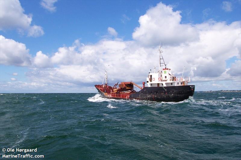 mette pan (Hopper Dredger) - IMO 6414447, MMSI 219001514, Call Sign OZBD under the flag of Denmark