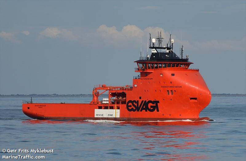 esvagt innovator (Offshore Support Vessel) - IMO 9810202, MMSI 219113000, Call Sign OXAJ2 under the flag of Denmark