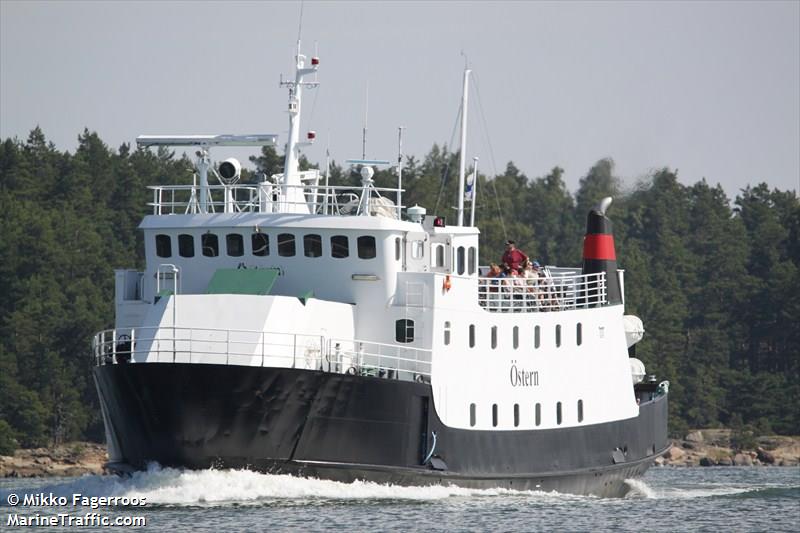 ostern (Passenger/Ro-Ro Cargo Ship) - IMO 7393640, MMSI 230035990, Call Sign OJ9503 under the flag of Finland