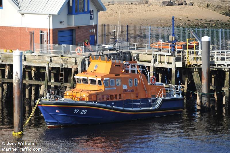 rnli lifeboat 17-20 (SAR) - IMO , MMSI 232003140, Call Sign 2YBK under the flag of United Kingdom (UK)
