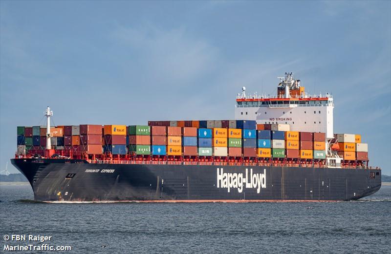 toronto express (Container Ship) - IMO 9253727, MMSI 310749000, Call Sign ZCET5 under the flag of Bermuda