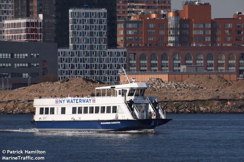 alexander hamilton (Passenger ship) - IMO , MMSI 366987610, Call Sign WDC2088 under the flag of United States (USA)