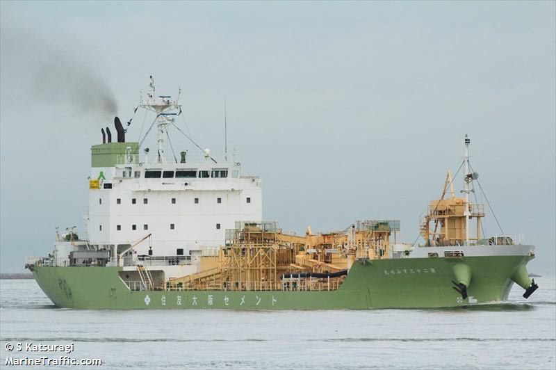 sumise maru no.23 (Cement Carrier) - IMO 9757515, MMSI 431006685, Call Sign JD3866 under the flag of Japan