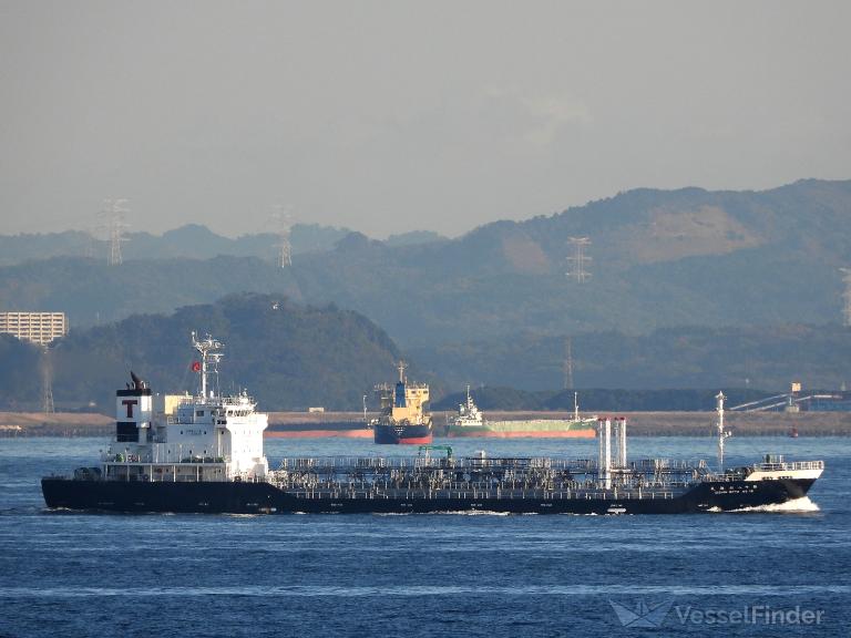eishin maru no.18 (Oil Products Tanker) - IMO 9325714, MMSI 431501832, Call Sign JD2146 under the flag of Japan