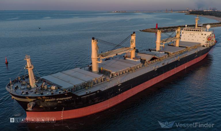 desert symphony (Bulk Carrier) - IMO 9320996, MMSI 538002381, Call Sign V7IH9 under the flag of Marshall Islands