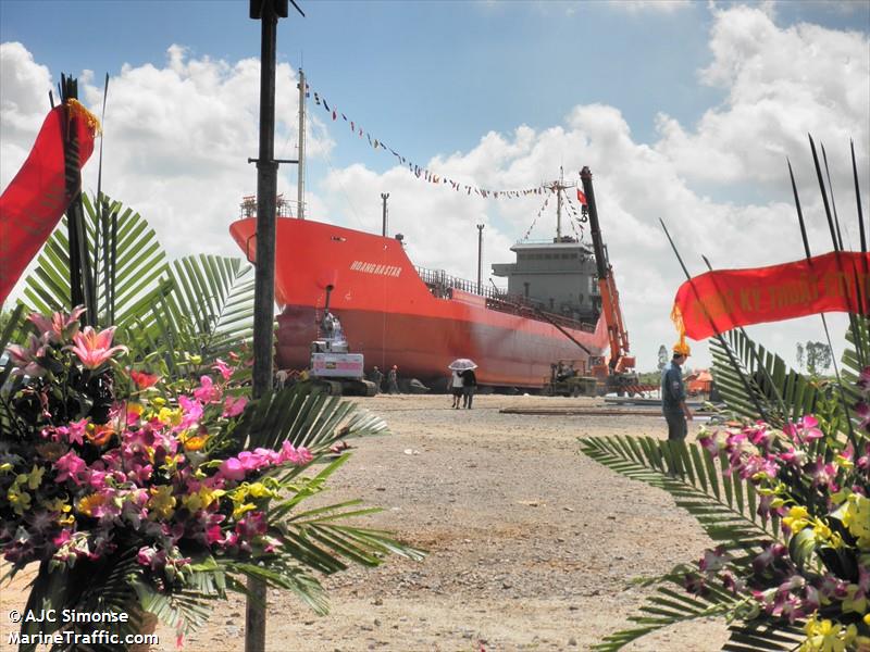 hoang ha star (Tanker (HAZ-B)) - IMO 9659414, MMSI 574012678, Call Sign 3WEI9 under the flag of Vietnam