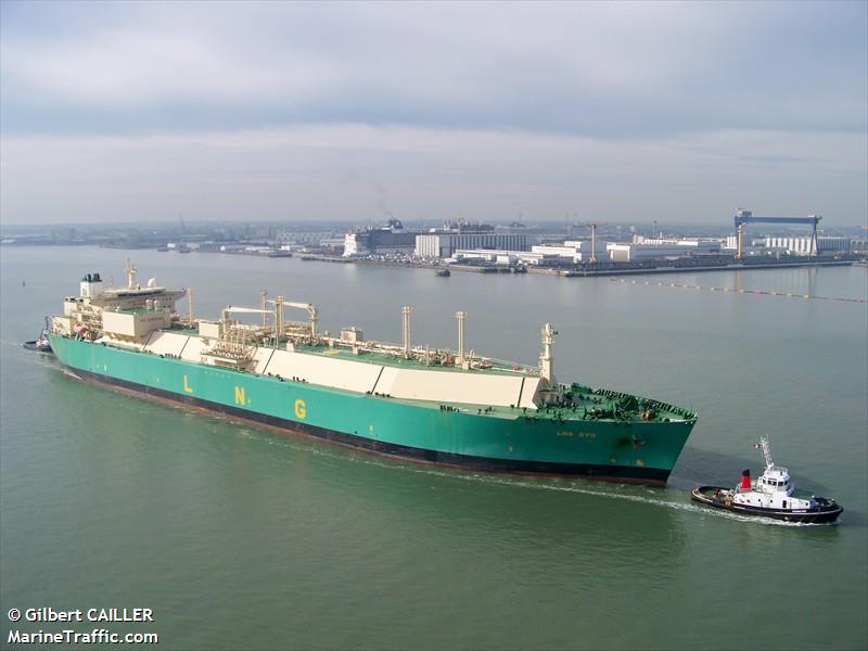 lng oyo (LNG Tanker) - IMO 9267003, MMSI 310487000, Call Sign ZCDN4 under the flag of Bermuda