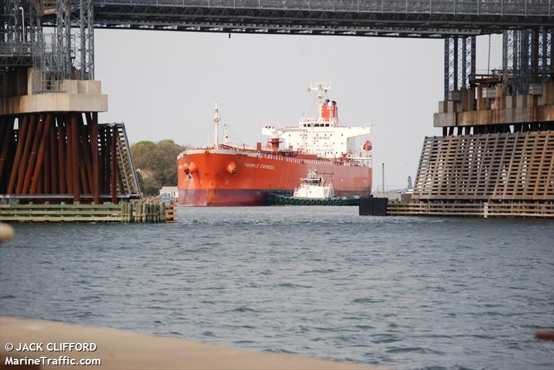 spring legend (Bulk Carrier) - IMO 9687112, MMSI 371952000, Call Sign 3FBS3 under the flag of Panama