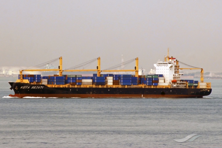 kota sejati (Container Ship) - IMO 9681259, MMSI 565771000, Call Sign 9V2127 under the flag of Singapore