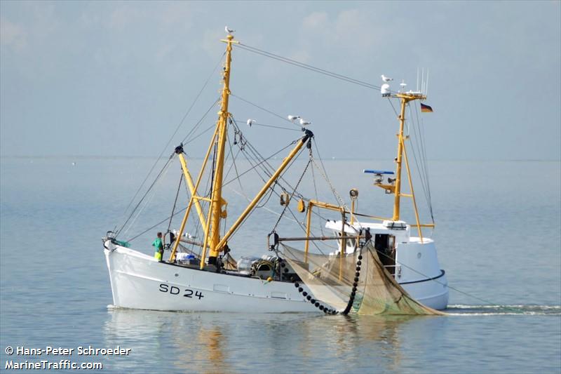 venus (Fishing vessel) - IMO , MMSI 211370000, Call Sign DITW under the flag of Germany