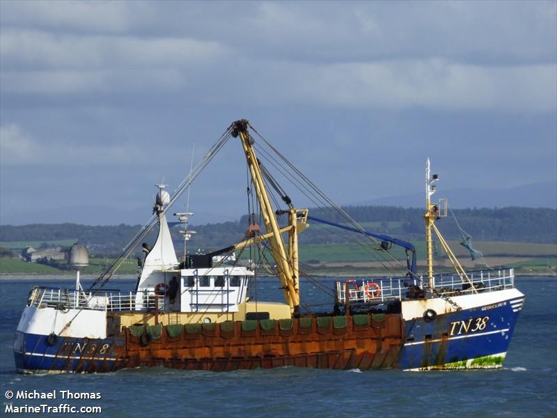 cammdefiance (Fishing vessel) - IMO , MMSI 235009100, Call Sign 2TBQ under the flag of United Kingdom (UK)