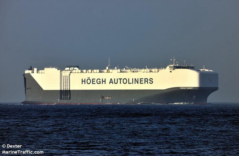 hoegh target (Vehicles Carrier) - IMO 9684976, MMSI 257864000, Call Sign LAUJ7 under the flag of Norway
