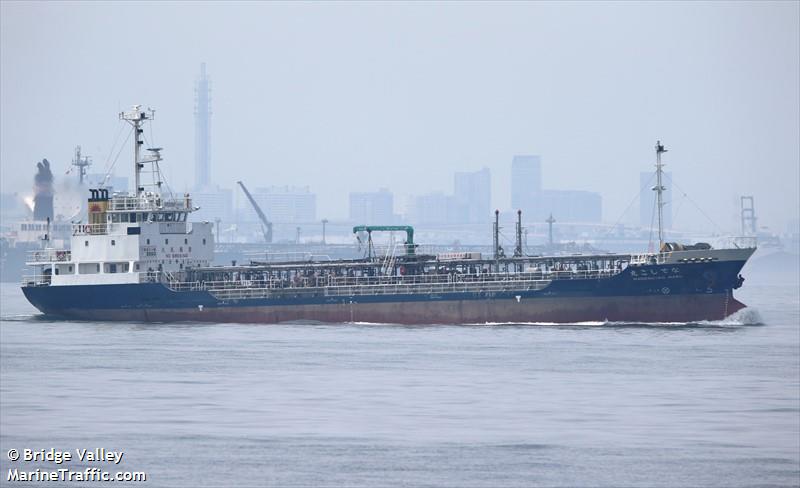 nadeshiko maru (Oil Products Tanker) - IMO 9470715, MMSI 431000393, Call Sign JD2502 under the flag of Japan