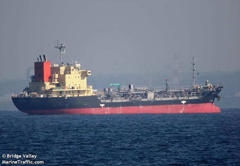 shiriuchimaru (Oil Products Tanker) - IMO 9644457, MMSI 431003595, Call Sign JD3351 under the flag of Japan