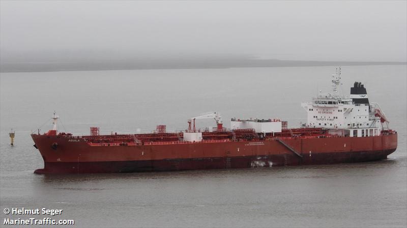 aquila (Chemical/Oil Products Tanker) - IMO 9692258, MMSI 477454500, Call Sign VROM9 under the flag of Hong Kong