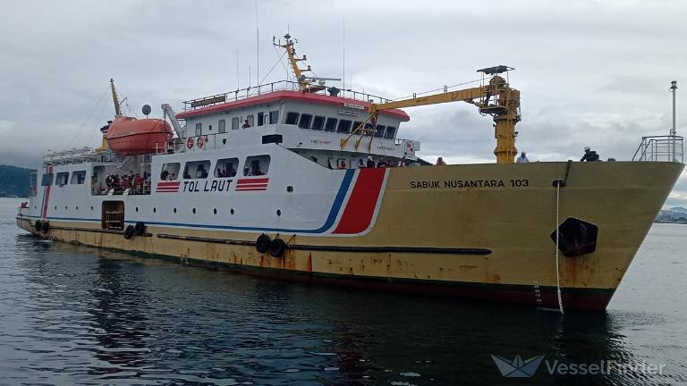 sabuk nusantara 103 (Passenger ship) - IMO , MMSI 525101077, Call Sign YCDL2 under the flag of Indonesia