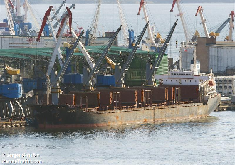 jessie (Bulk Carrier) - IMO 9190004, MMSI 572941210, Call Sign T2AM5 under the flag of Tuvalu