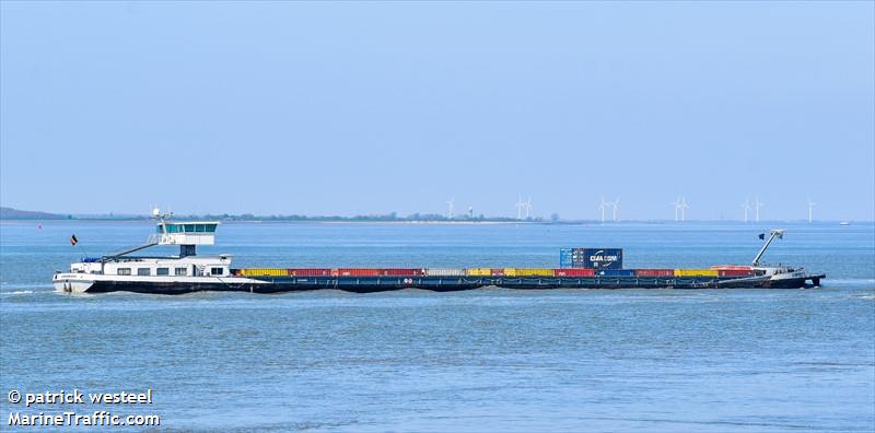 euronavi (Cargo ship) - IMO , MMSI 205450690, Call Sign OT4506 under the flag of Belgium