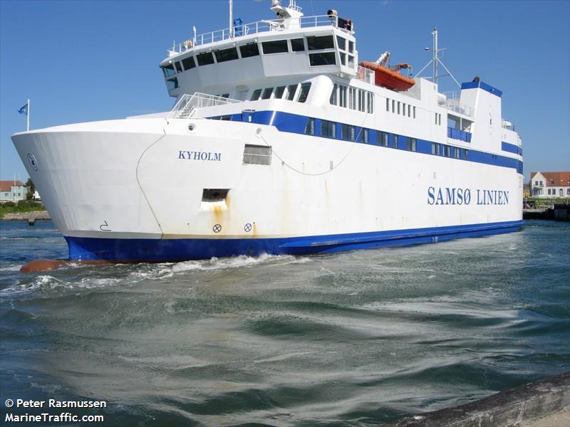 fynshav (Passenger/Ro-Ro Cargo Ship) - IMO 9183025, MMSI 219000577, Call Sign OZPH under the flag of Denmark