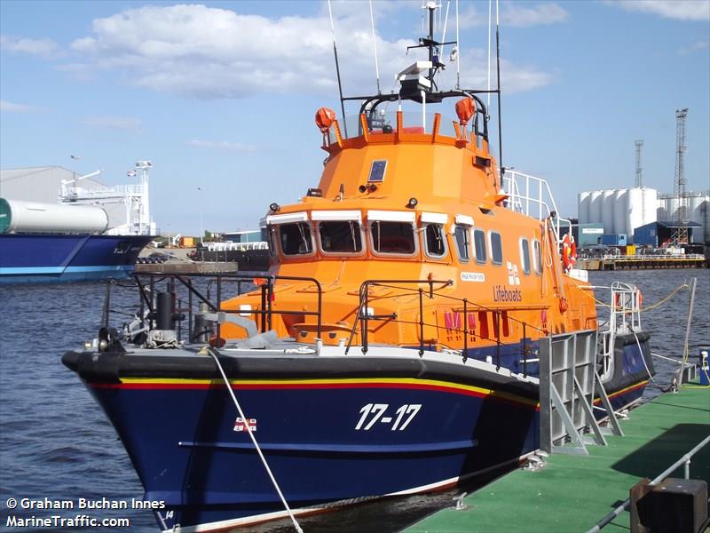 rnli lifeboat 17-17 (Unknown) - IMO , MMSI 232003135, Call Sign MRZU under the flag of United Kingdom (UK)