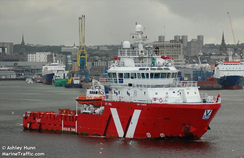 vos pioneer (Offshore Tug/Supply Ship) - IMO 9366081, MMSI 235063065, Call Sign 2AUO5 under the flag of United Kingdom (UK)